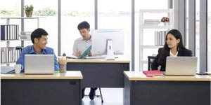 Αν «παίζεις» τον ρόλο του εργαζόμενου, παραμένεις έτοιμος να ενταχθείς σε μια πραγματική δουλειά όταν βρεθεί η ευκαιρία / SHUTTERSTOCK