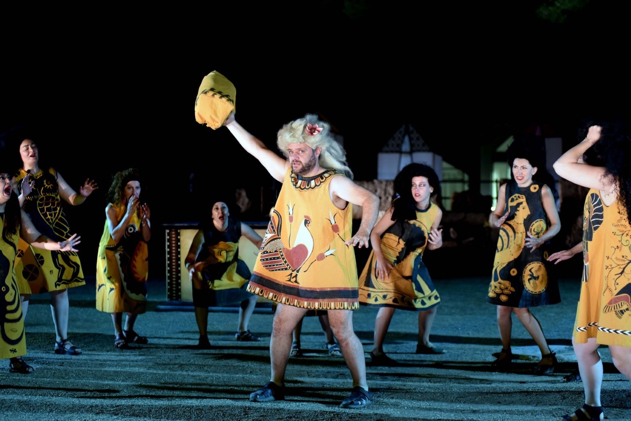 Θεσμοφοριάζουσες του Αριστοφάνη