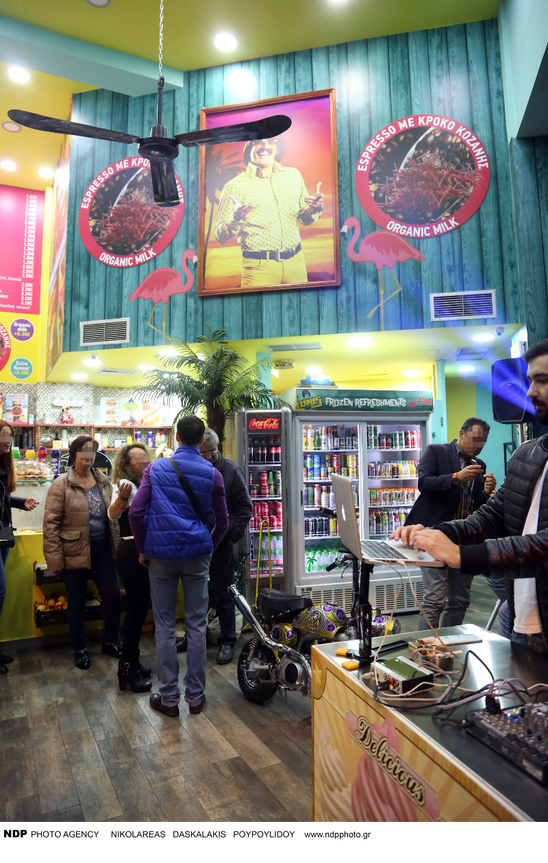 toni sfinos kafe 1 | Lamianow.gr