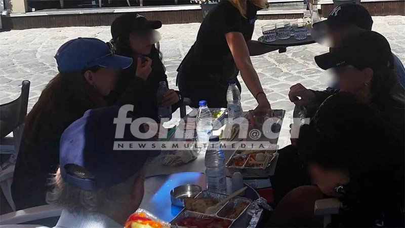 Τουρίστες στην Κρήτη κάθισαν σε ταβέρνα και παρήγγειλαν μόνο νερό (ΦΩΤΟ)