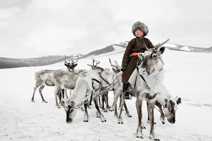 Tsaatan στην απομακρυσμένη τάιγκα της Μογγολίας