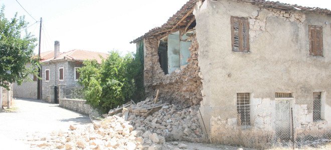 Οδοιπορικό στους σεισμούς της Φθιώτιδας- Εκατοντάδες οικογένειες μένουν σε σκηνές και αυτοκίνητα [εικόνες &βίντεο] | iefimerida.gr 5