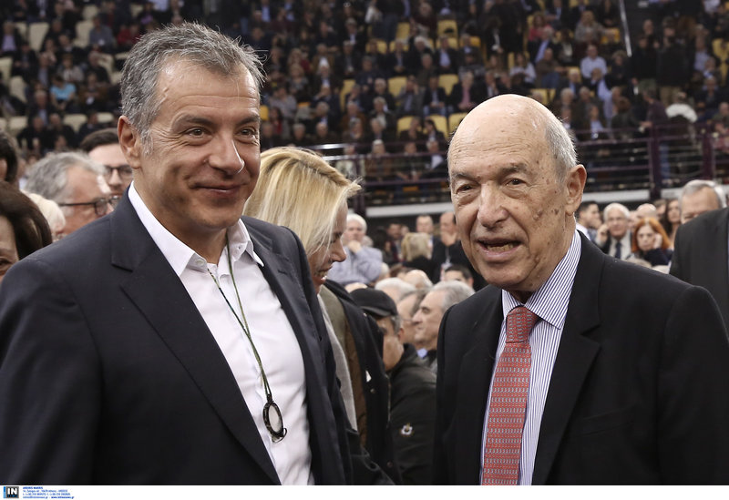 Οσα έγιναν στο συνέδριο του Κινήματος Αλλαγής: Πολιτικά φλερτ, χειροκροτήματα, αποδοκιμασίες [εικόνες&βίντεο] | iefimerida.gr 14