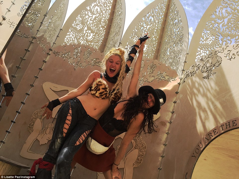 Burning Man Festival: Τα σύγχρονα Σόδομα και Γόμορα - Οργια μέσα στην έρημο  | iefimerida.gr 4