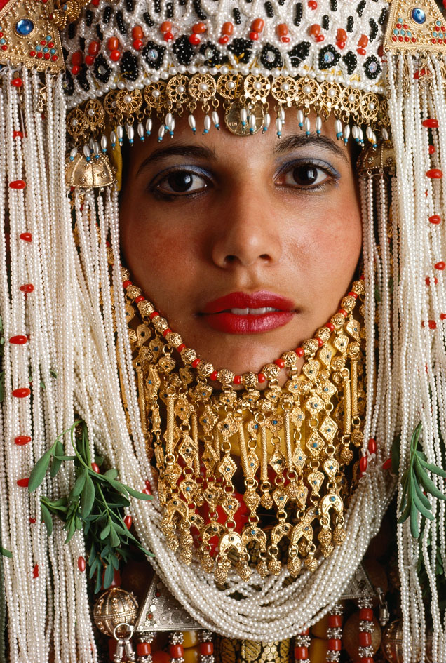 Γαμήλιες τελετές από όλο τον κόσμο: Ενα οπτικό ταξίδι σε χώρες που δεν φοράνε νυφικό [εικόνες] | iefimerida.gr 3