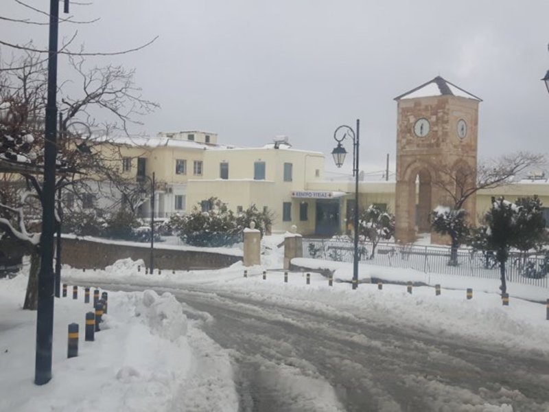 Στα λευκά η Κρήτη -Χιόνι ενός μέτρου στα Ανώγεια [εικόνες] | iefimerida.gr 3