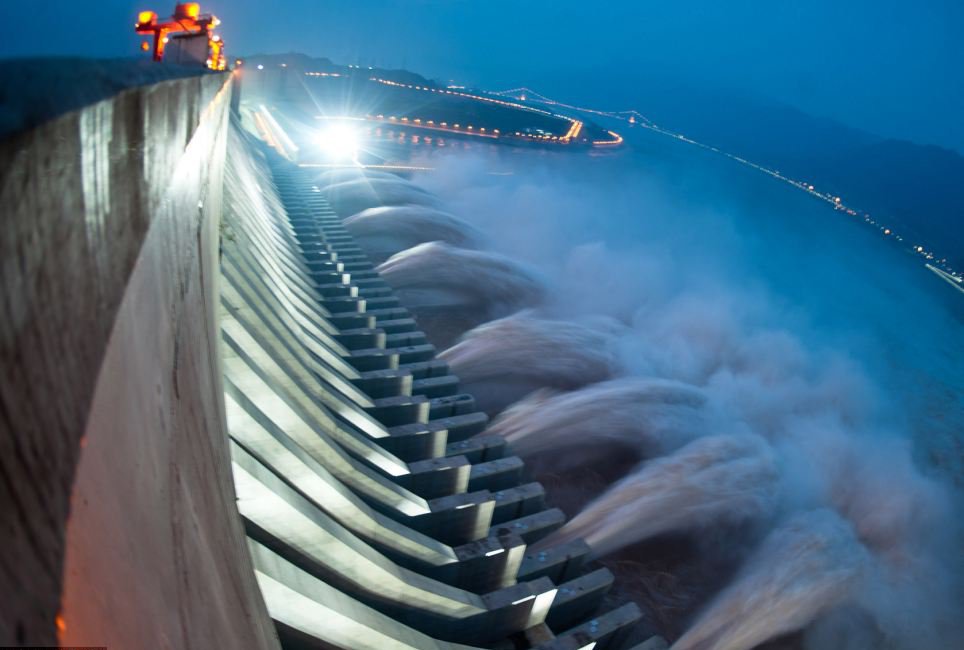 Το μεγαλύτερο φράγμα στον κόσμο-Ισχύς όσο 15 πυρηνικοί αντιδραστήρες  [βίντεο] | ΤΕΧΝΟΛΟΓΙΑ | iefimerida.gr