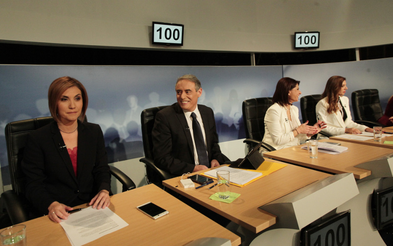 «Μπηχτές» και αντιπαραθέσεις στο debate των 9 υποψηφίων για την ηγεσία της Κεντροαριστεράς [εικόνες] | iefimerida.gr 12