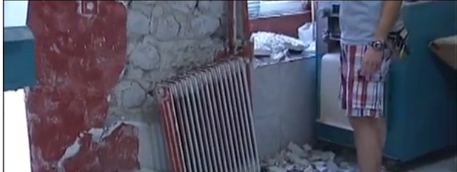 Οδοιπορικό στους σεισμούς της Φθιώτιδας- Εκατοντάδες οικογένειες μένουν σε σκηνές και αυτοκίνητα [εικόνες &βίντεο] | iefimerida.gr 1
