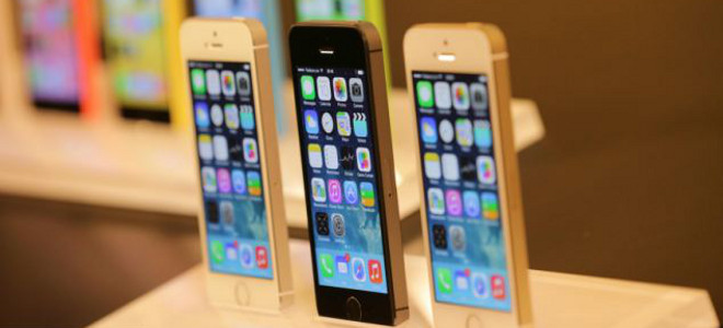 Πώς θα είναι το iPhone 6 -Οι φωτογραφίες με τις... διπλές, αλλά και τις ...