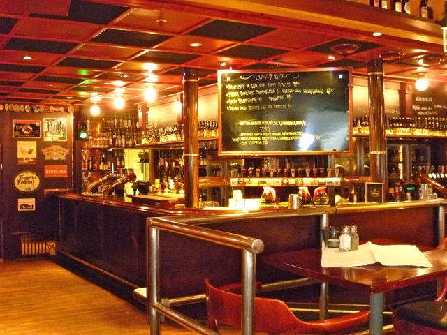Ελληνική μπιραρία ανάμεσα στις καλύτερες παγκοσμίως: Η «Pub» στο Χαλάνδρι που τρέλανε τους εμπειρογνώμονες [εικόνες] | iefimerida.gr 3