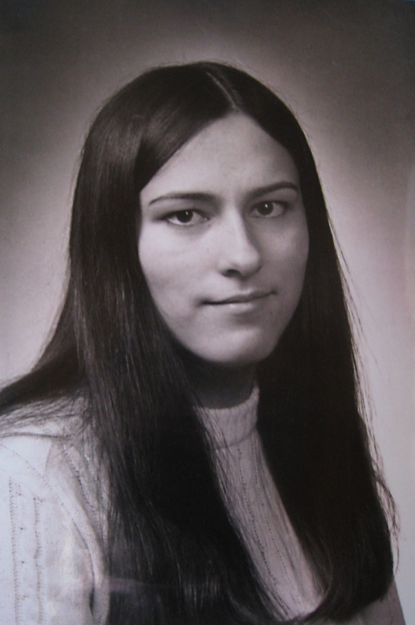 Τόριλ, η Νορβηγίδα που την πυροβόλησαν στο Πολυτεχνείο [εικόνες] | STORIES  | iefimerida.gr