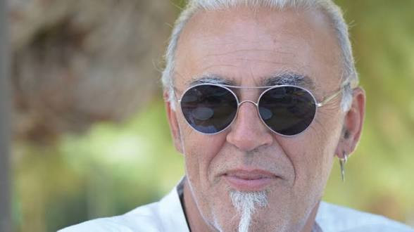 This image has an empty alt attribute; its file name is xalazonitis-dimitris.jpg