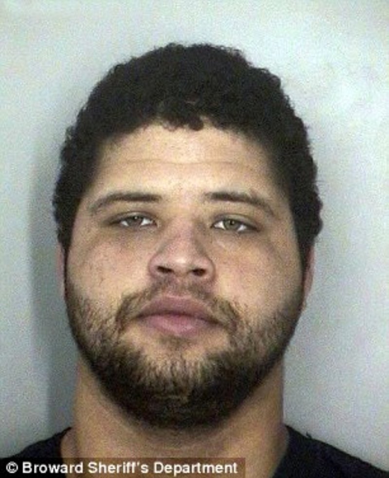 Ο δράστης Ομάρ Περές