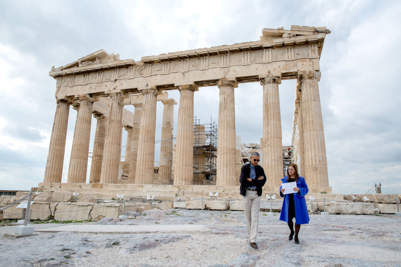 Μπαρακ Ομπάμα με γυαλιά στην Ακρόπολη