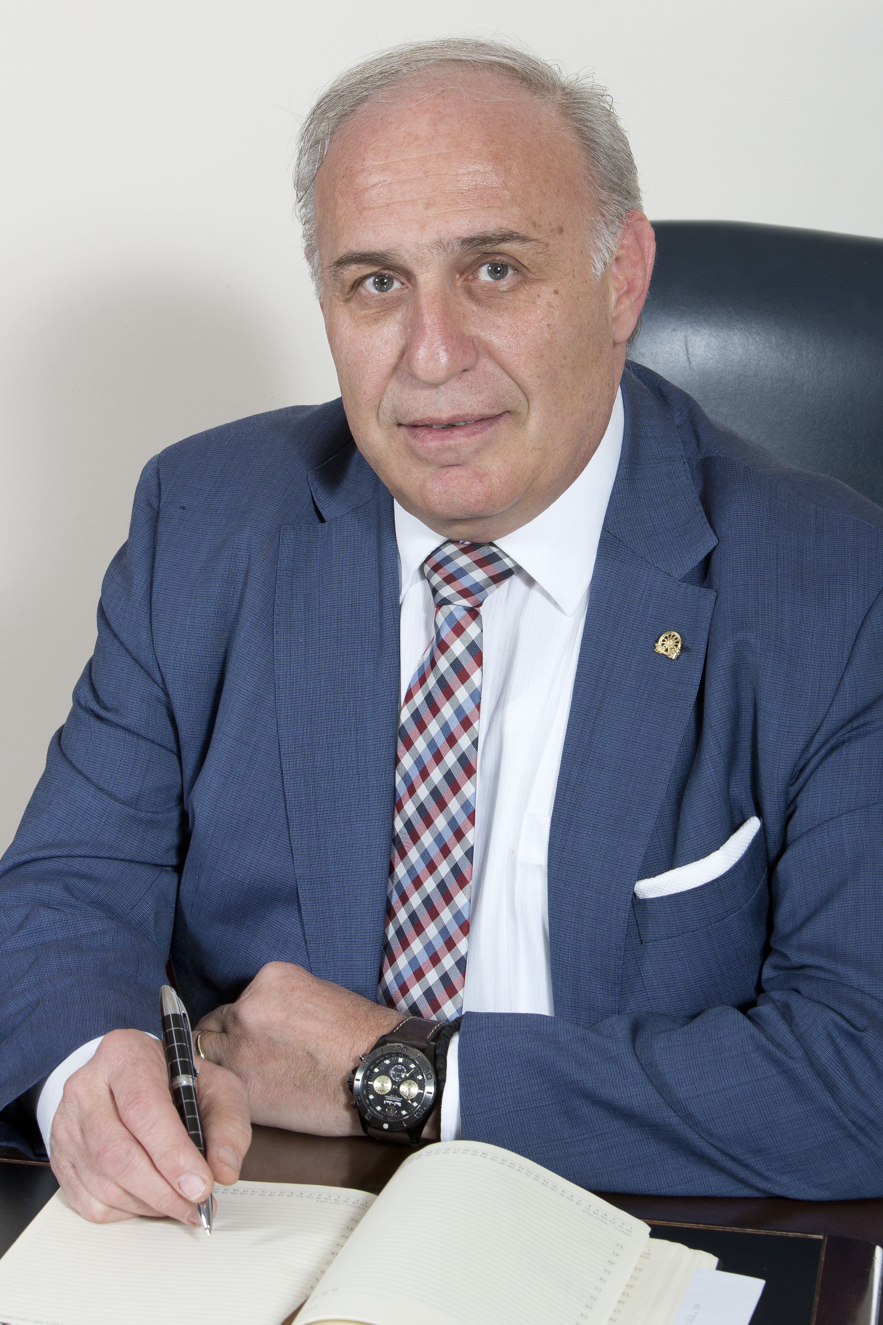 Î±Î½ÏÏÎ±Ï Î³ÏÎ±ÏÎµÎ¹Î¿ Î³ÏÎ±ÏÎµÎ¹ 