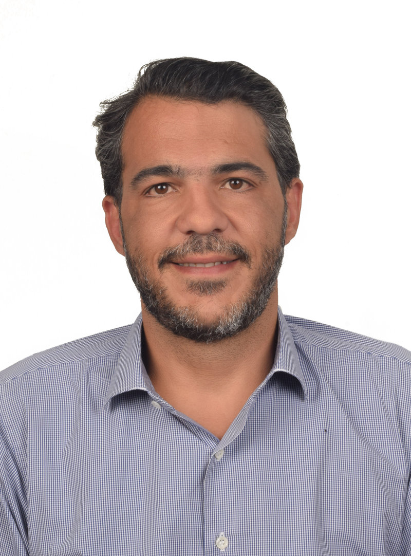 Ο Απόστολος Σπυρόπουλος