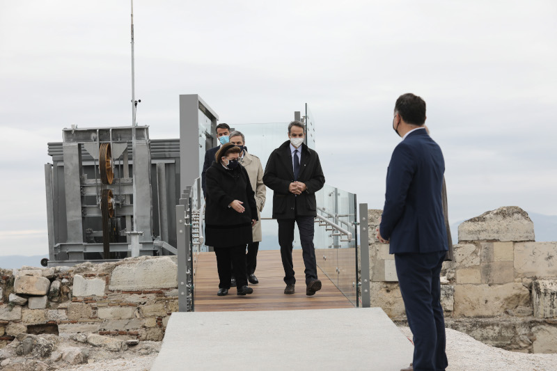 Ακρόπολη ανελκυστήρας Μενδώνη και Μητσοτάκης