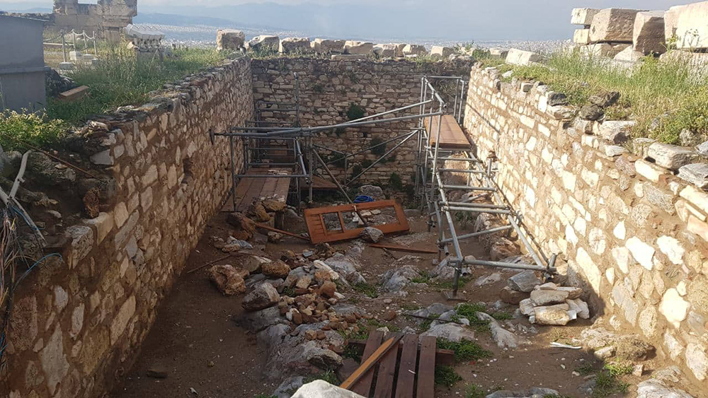 Ζημιές στον αρχαιολογικό χώρο της Ακρόπολης
