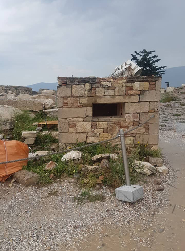 Ζημιές στον αρχαιολογικό χώρο της Ακρόπολης