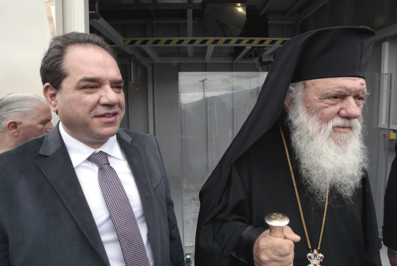 Ο Κωστής Δήμτσας και ο Αρχιεπίσκοπος Αθηνών και πάσης Ελλάδος Ιερώνυμος