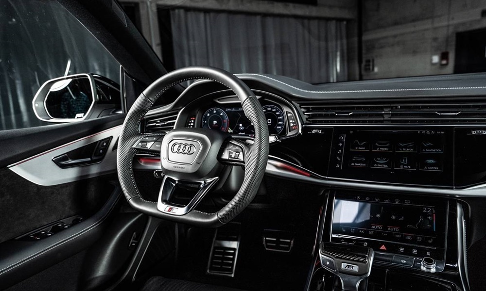 Αφωνο αφήνει τον οδηγό το νέο κόκπιν του Audi Q8 μετά την περιποίηση από την ABT