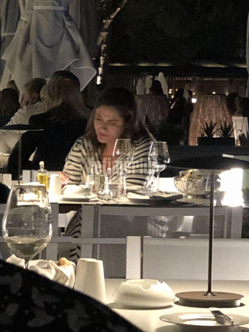 Η Περιστέρα Μπαζιάνα σε εστιατόριο