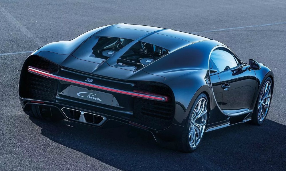 Για να αποκτήσει κάποιος μία Bugatti Chiron θα πρέπει να ξοδέψει 314.000 ευρώ