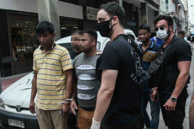 ΕΛΑΣ επιχείρηση σε εγκαταλελειμμένο κτίριο