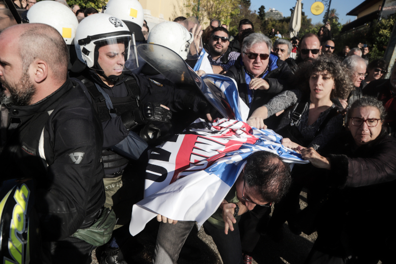 Μια ακόμη εικόνα από την ένταση στην Αίγλη Ζαππείου