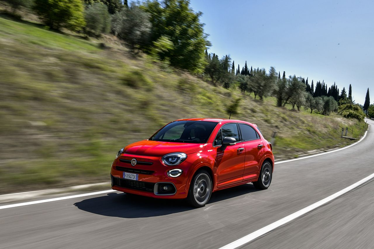 Νέα έκδοση Sport για το Fiat 500X