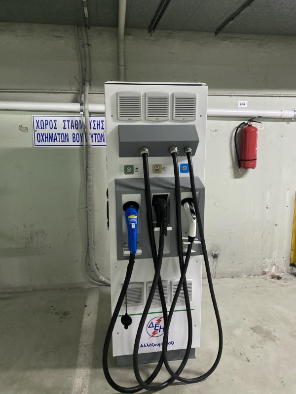 Φόρτιση ηλεκτρικών αυτοκινήτων