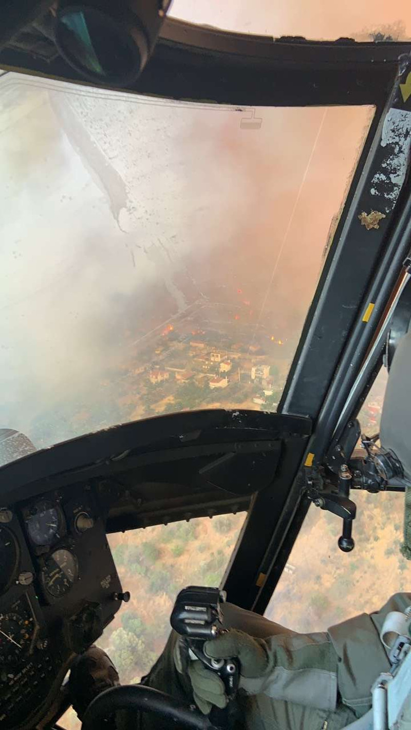 Πώς βλέπουν οι πιλότοι από ψηλά την φωτιά