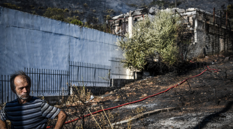 Τα σπίτια έχουν καεί ολοσχερώς σε αυτό το σημείο της Παινίας