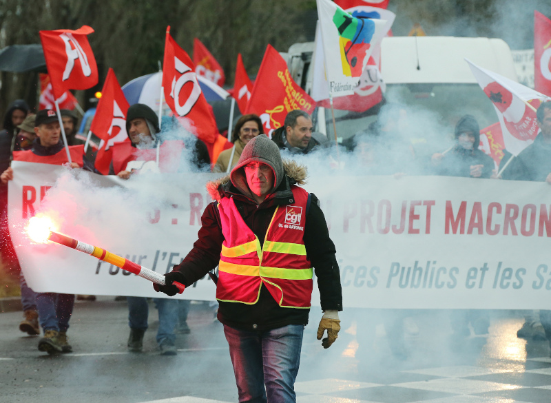 Συνδικάτα στους δρόμους κατά των μεταρρυθμίσεων στο συνταξιοδοτικό σύστημα