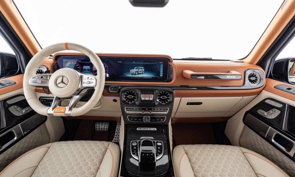 Χάρη στη μεταμόσχευση του V12, το G-Class, μπορεί να κάνει το 0-100 σε 3,8 δευτερόλεπτα και να φτάσει τα 280 χλμ τελικής ταχύτητας.