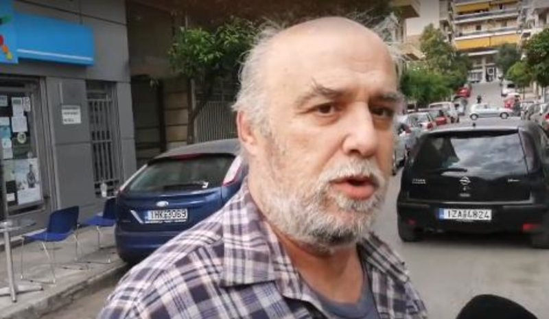 Ενας από τους γείτονες της 29χρονης μιλά σε δημοσιογράφους για το έγκλημα