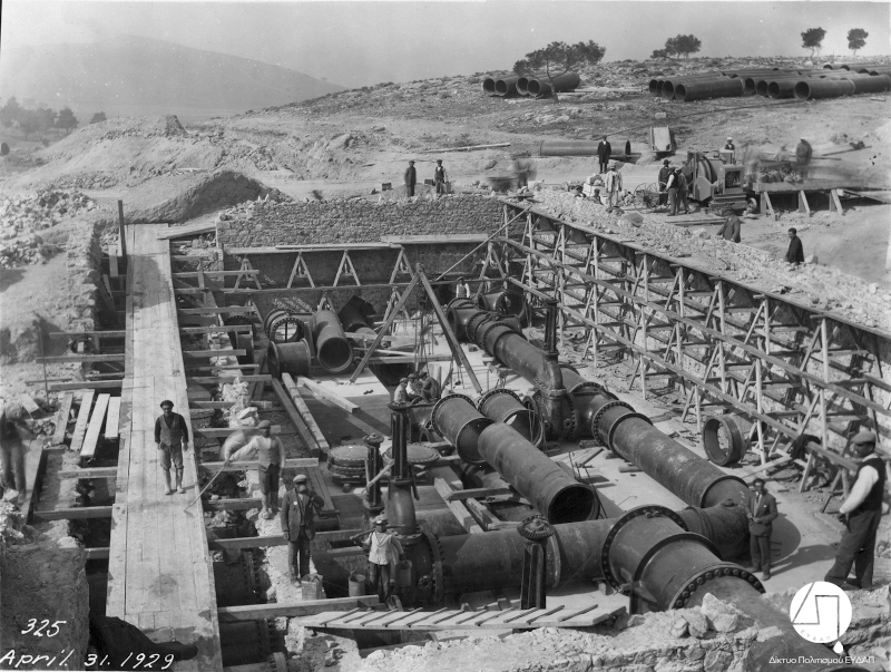 Κατασκευή υδαταποθήκης στο Γαλάτσι, 1929/Φωτογραφία: Ιστορικό Αρχείο ΕΥΔΑΠ