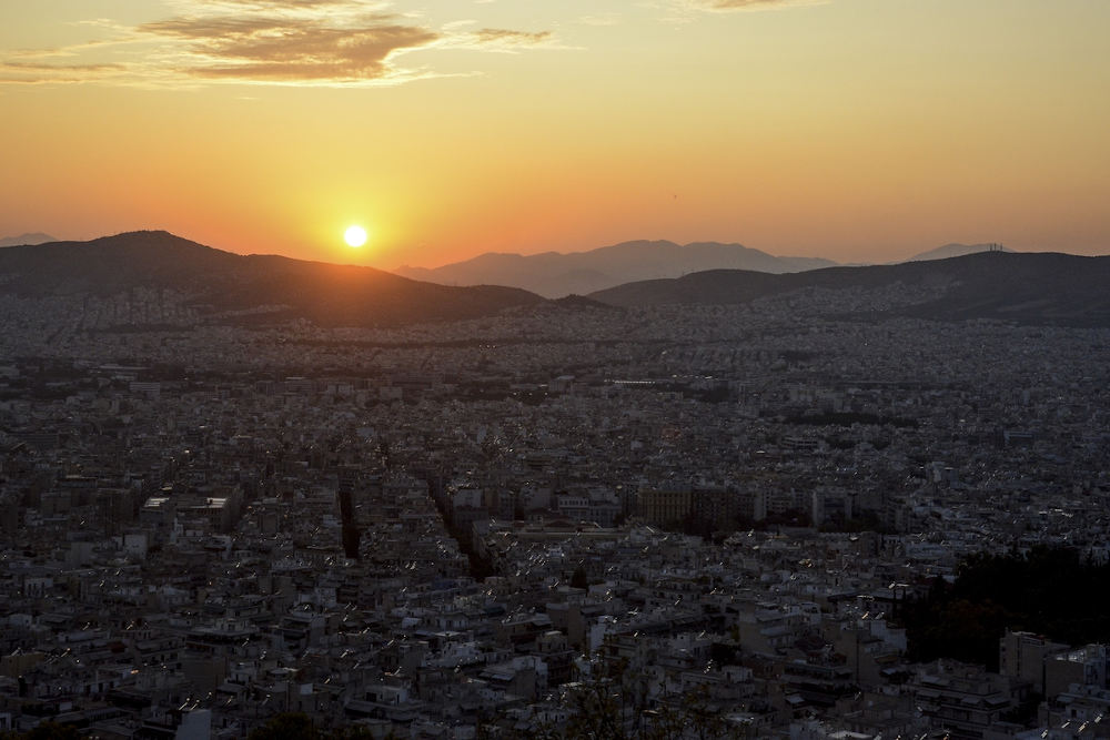 Ηλιοβασίλεμα από τον λόφο του Λυκαβηττού