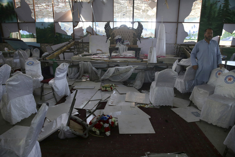Το ISIS ανέλαβε την ευθύνη για το μακελειό με 63 νεκρούς σε γάμο στην Καμπούλ -