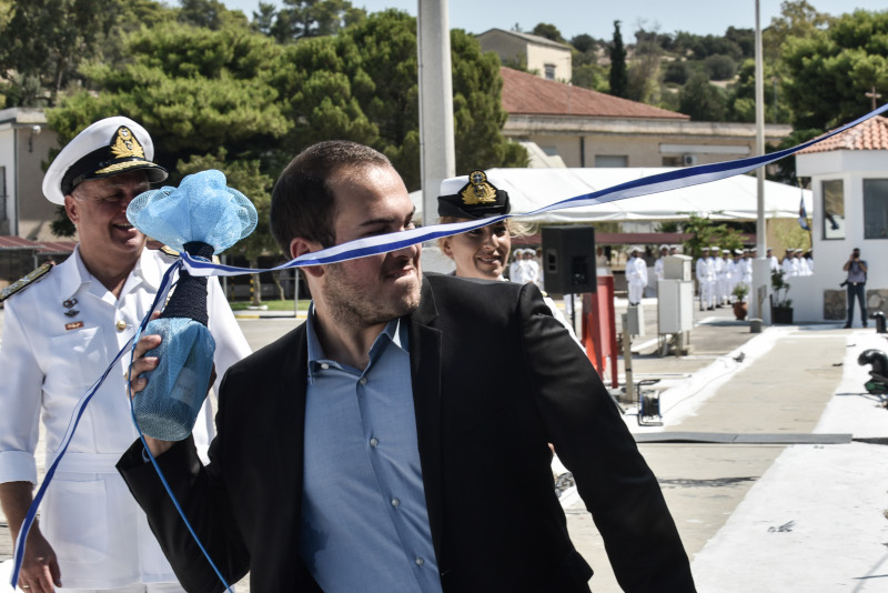 Ανάδοχος του πλοίου ήταν ο γιος του ήρωα των Ιμίων, Γιάννης Καραθανάσης.