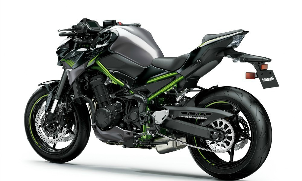 H Kawasaki ανανεώνει την Z900