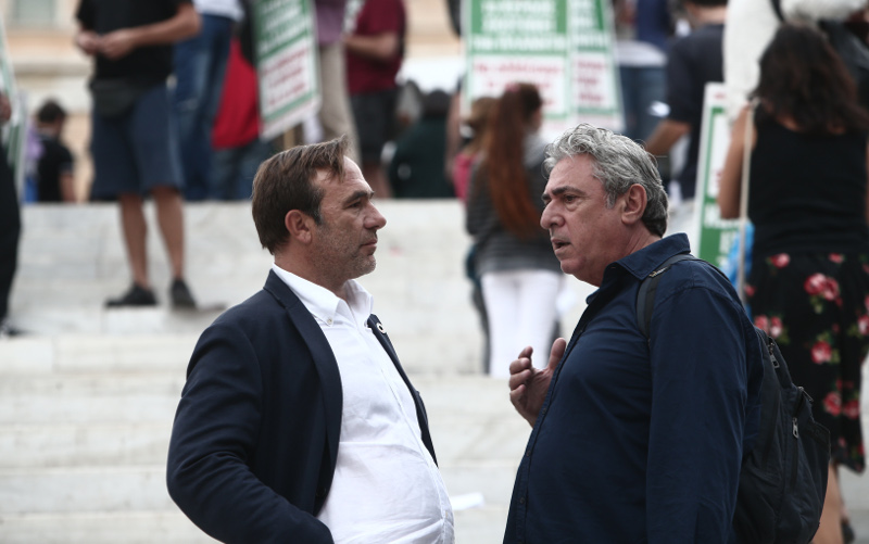 Ο ευρωβουλευτής του ΣΥΡΙΖΑ Πέτρος Κόκκαλης στη διαδήλωση για την κλιματική αλλαγή