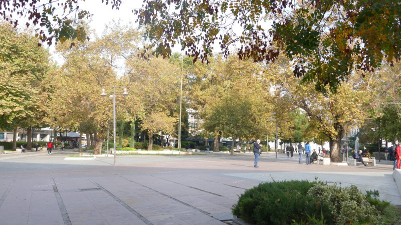 κορωνοϊός mini lockdown Λάρισα