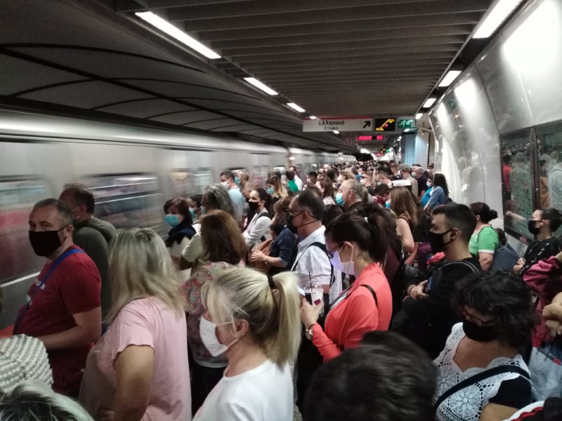 συνωστισμός στο μετρό