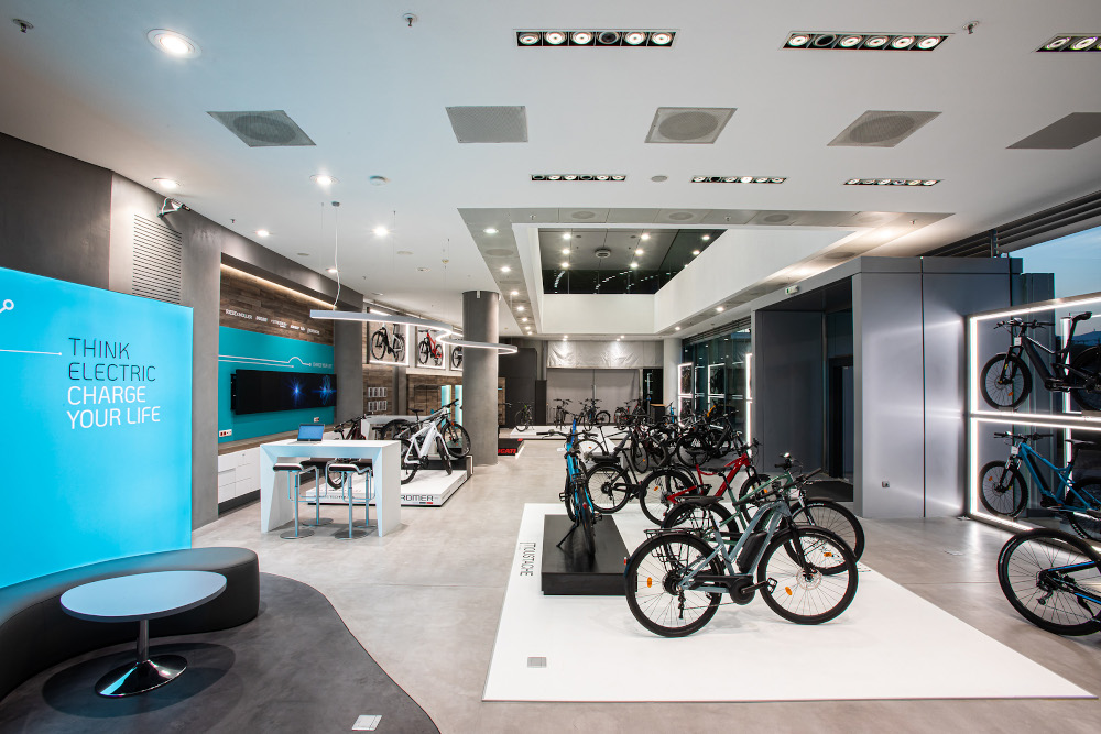 Tο πρώτο experience store με e-Bikes της Kosmoride