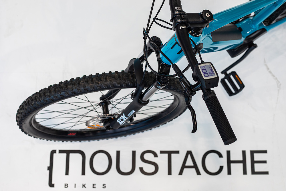 Tο πρώτο experience store με e-Bikes της Kosmoride