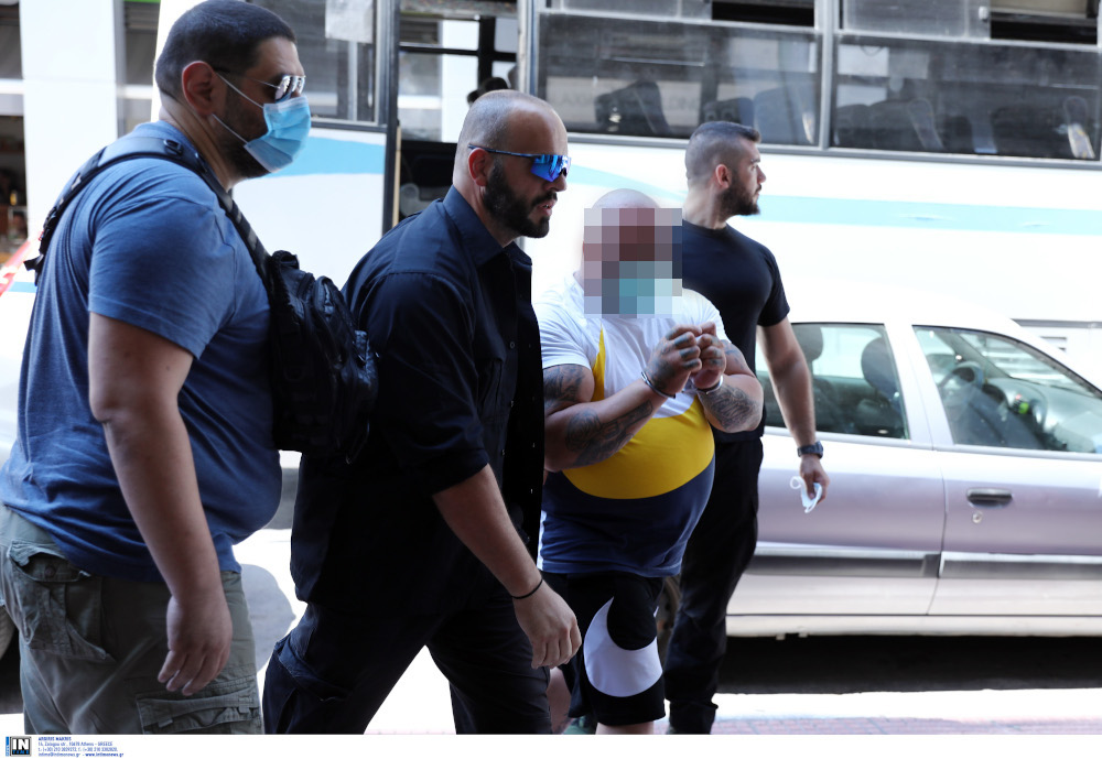 Πώς δρούσε η εγκληματική οργάνωση των εκβιαστών: Εμπρησμοί, εκρήξεις, ξυλοδαρμοί και... κυνομαχίες