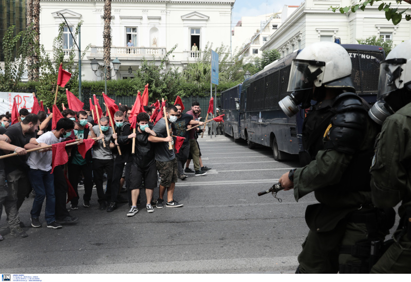 Φοιτητές και ΜΑΤ στο εκπαιδευτικό συλλαλητήριο
