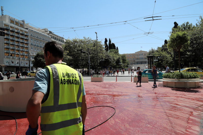 Ο Μεγάλος Περίπατος στην πλατεία Συντάγματος